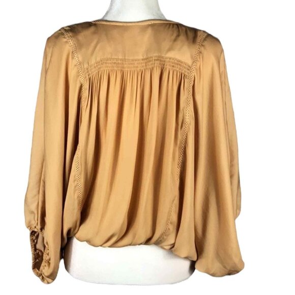 Millibon V-Neck batwing Satiny Gold wrap top size medium - Picture 2 of 8